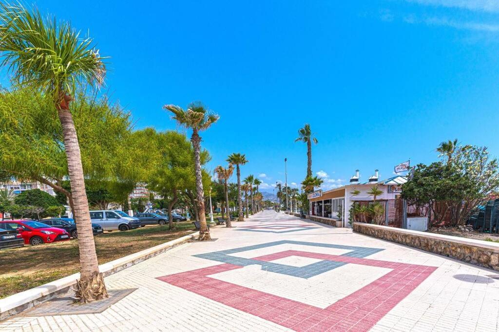 Sea Apartment Torre Del Mar Exterior photo